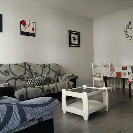 Apartment 3 Arboles *